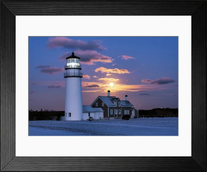 Framed Print : Winter sunrise with full moon at Highland Lighthouse, Cape Cod, North Truro, Massachusetts, USA Framed Print : Winter sunrise with full moon at Highland Lighthouse, Cape Cod, North Truro, Massachusetts, USA