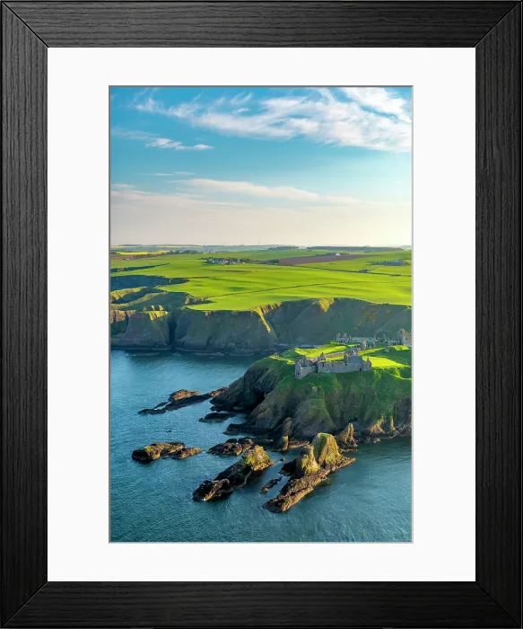 Framed Print : UK, Scotland, Aberdeenshire, Stonehaven, Dunnottar Castle