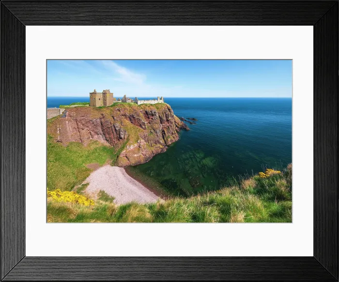 Framed Print : UK, Scotland, Aberdeenshire, Stonehaven, Dunnottar Castle
