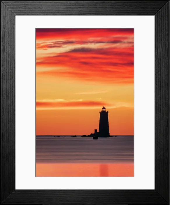 Framed Print : Sunrise over Whaleback Lighthouse, Kittery Point, Maine, USa Framed Print : Sunrise over Whaleback Lighthouse, Kittery Point, Maine, USa