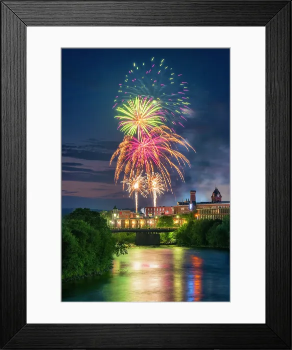 Framed Print : Fireworks over Merrimack River, Manchester, New Hampshire, USA Framed Print : Fireworks over Merrimack River, Manchester, New Hampshire, USA