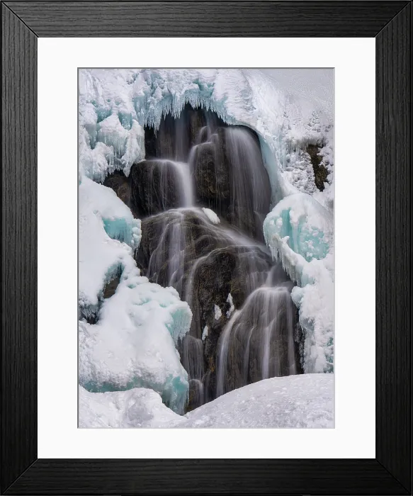 Framed Print : Winter at Moss Glen Falls with blue ice, Green Mountains, Granville, Vermont, USA Framed Print : Winter at Moss Glen Falls with blue ice, Green Mountains, Granville, Vermont, USA
