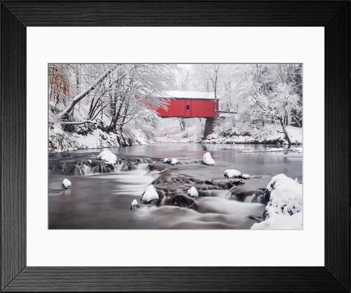 Framed Print : Winter at Slaughter House Covered Bridge, Green Mountains, Northfield, Vermont, USA Framed Print : Winter at Slaughter House Covered Bridge, Green Mountains, Northfield, Vermont, USA