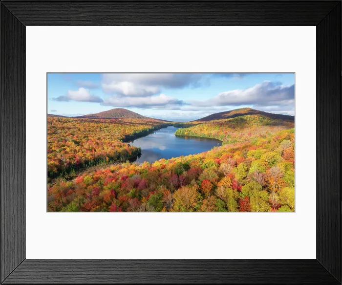 Framed Print : Fall foliage at Kettle Pond in Groton State Forest, Vermont, USA Framed Print : Fall foliage at Kettle Pond in Groton State Forest, Vermont, USA