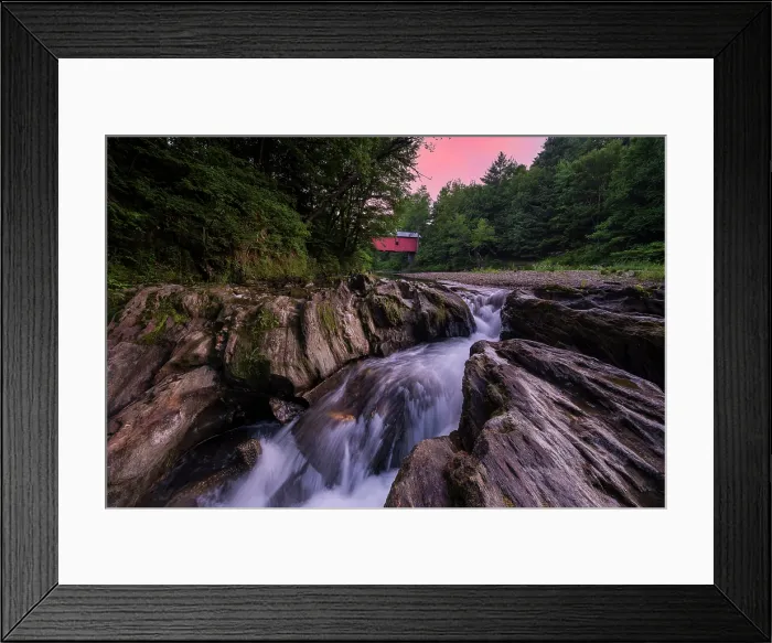 Framed Print : Sunset over Slaughter House Covered Bridge and Dog River, Northfield, Vermont, USA Framed Print : Sunset over Slaughter House Covered Bridge and Dog River, Northfield, Vermont, USA