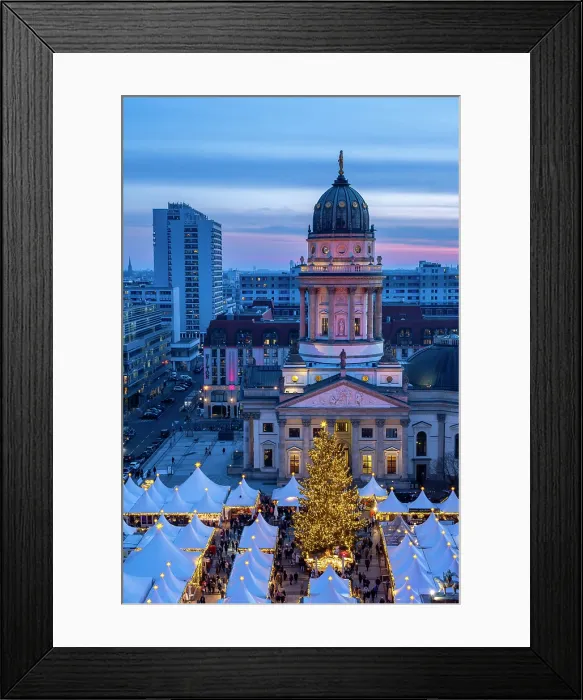 Framed Print : Christmas Market & the Deutscher Dom, Gendarmenmarkt, Berlin, Germany Framed Print : Christmas Market & the Deutscher Dom, Gendarmenmarkt, Berlin, Germany