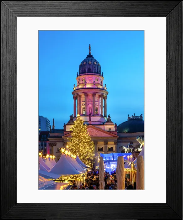 Framed Print : Christmas Market & the Deutscher Dom, Gendarmenmarkt, Berlin, Germany Framed Print : Christmas Market & the Deutscher Dom, Gendarmenmarkt, Berlin, Germany