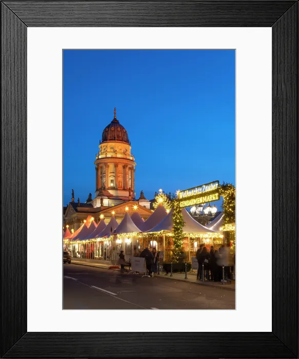 Framed Print : Christmas Market & the Deutscher Dom, Gendarmenmarkt, Berlin, Germany Framed Print : Christmas Market & the Deutscher Dom, Gendarmenmarkt, Berlin, Germany