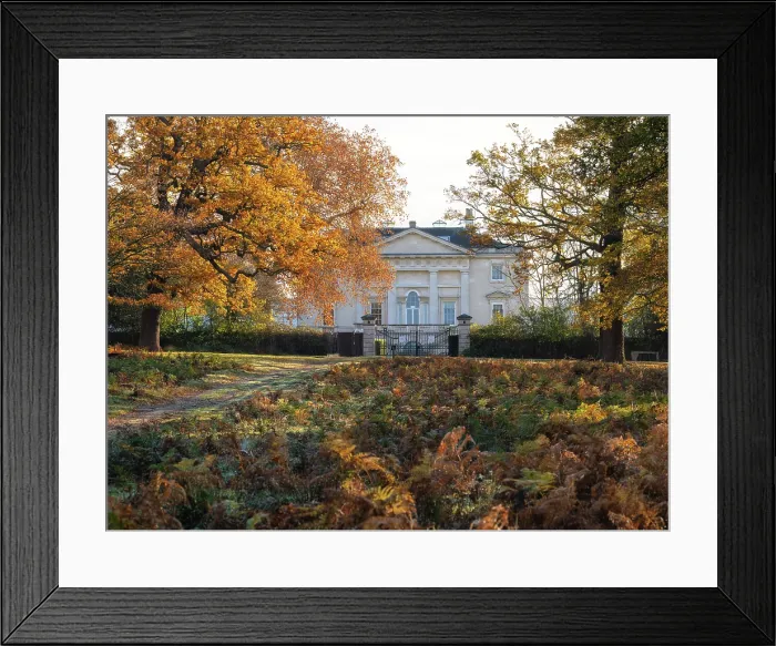 Framed Print : Autumn view towards the Royal Ballet School (White Lodge), a former Royal hunting lodge, Richmond Park, Richmond, London, England Framed Print : Autumn view towards the Royal Ballet School (White Lodge), a former Royal hunting lodge, Richmond Park, Richmond, London, England