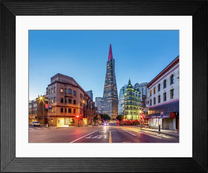 Framed Print : Transamerica Building in North Beach District, San Francisco, California, USA Framed Print : Transamerica Building in North Beach District, San Francisco, California, USA
