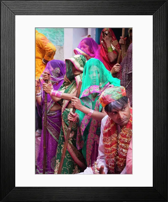 Framed Print : India, Uttar Pradesh, Mathura, Barsana, Celebrants at the Lathmar Holi Festival Framed Print : India, Uttar Pradesh, Mathura, Barsana, Celebrants at the Lathmar Holi Festival