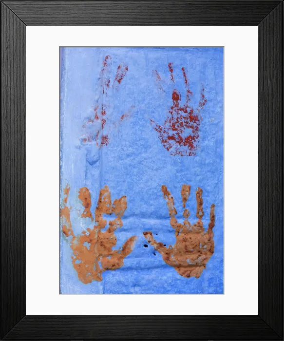 Framed Print : India, Rajasthan, Jodhpur, Hand prints on a blue wall Framed Print : India, Rajasthan, Jodhpur, Hand prints on a blue wall