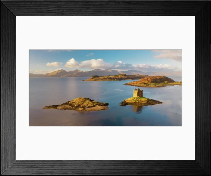 Framed Print : Castle Stalker on Loch Linnhe, Appin, Argyll & Bute, Scotland Framed Print : Castle Stalker on Loch Linnhe, Appin, Argyll & Bute, Scotland