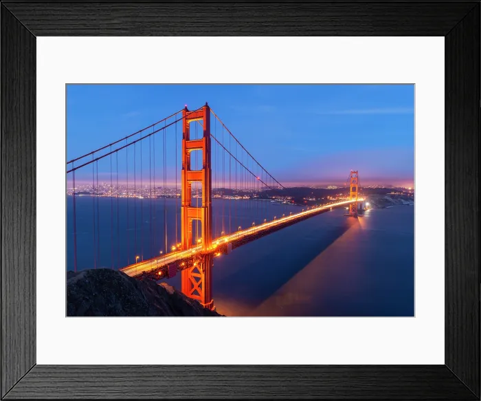 Framed Print : The Golden Gate Bridge at night time, San Francisco, California, USA Framed Print : The Golden Gate Bridge at night time, San Francisco, California, USA