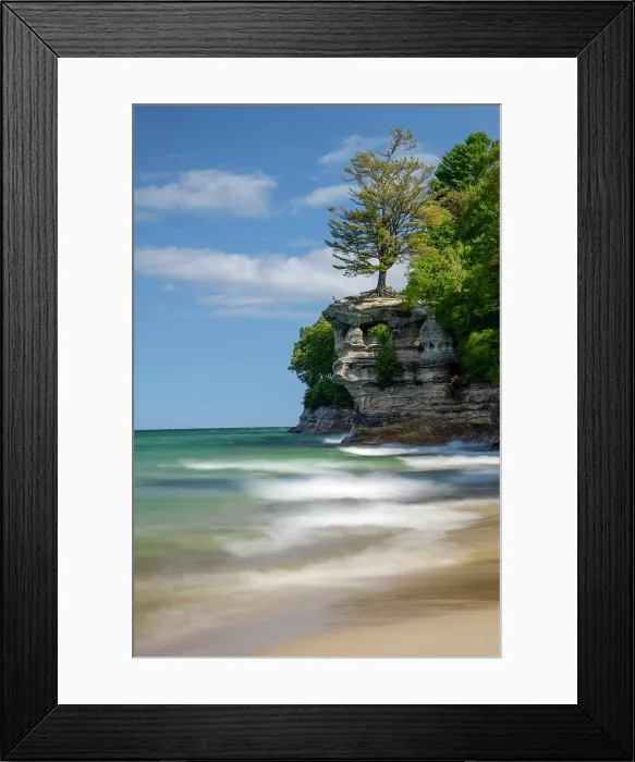 Framed Print : USA, Michigan, Great Lakes, Upper Peninsula, Ontonago, Munising, Pictured Rocks National Lakeshore, tree on cliff Framed Print : USA, Michigan, Great Lakes, Upper Peninsula, Ontonago, Munising, Pictured Rocks National Lakeshore, tree on cliff