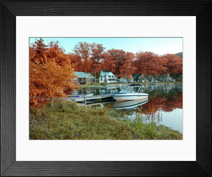 Framed Print : USA, New England, Vermont, Addison County, Middlebury, Lake Dunmore Framed Print : USA, New England, Vermont, Addison County, Middlebury, Lake Dunmore
