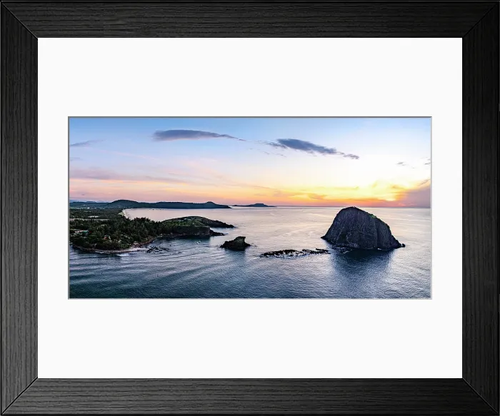 Framed Print : Sunrise over the sea, Tuy An, Phu Yen Province, Vietnam Framed Print : Sunrise over the sea, Tuy An, Phu Yen Province, Vietnam