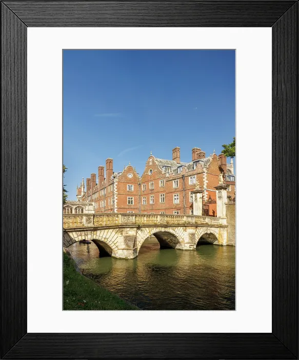 Framed Print : The Kitchen Bridge and St John's Colllege on the River Cam, Cambridge, Cambridgeshire, England, UK Framed Print : The Kitchen Bridge and St John's Colllege on the River Cam, Cambridge, Cambridgeshire, England, UK