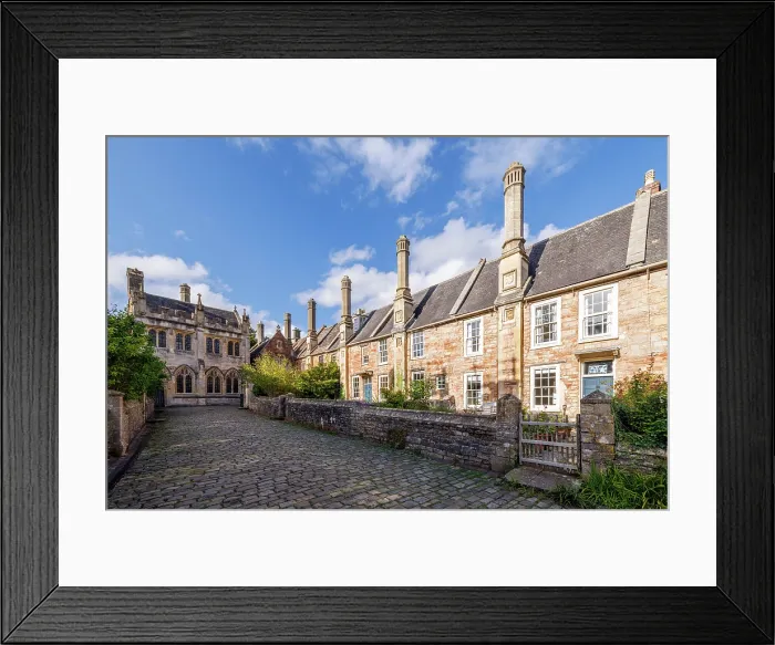 Framed Print : Vicar's Close, Wells, Somerset, England, UK Framed Print : Vicar's Close, Wells, Somerset, England, UK