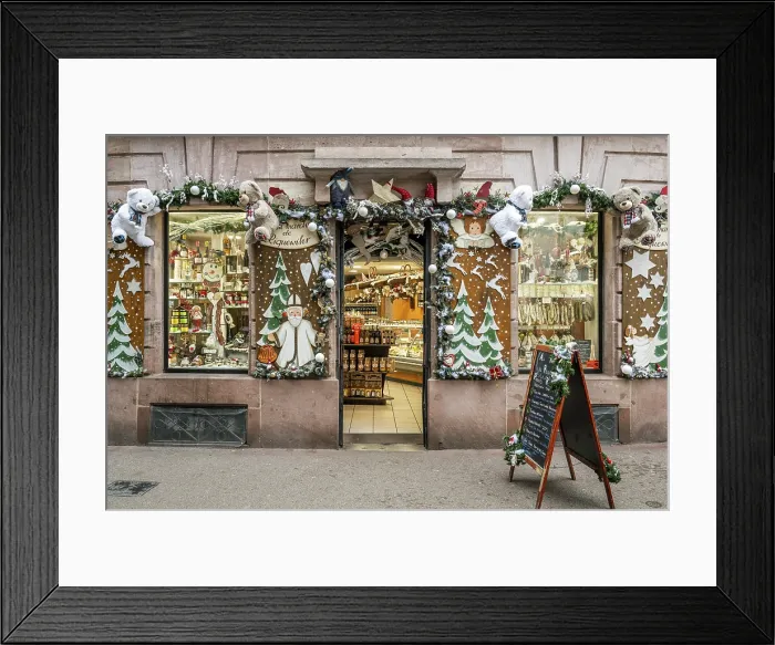 Framed Print : Groceries store adorned with christmas decorations, Colmar, Haut-Rhin, Alsace, Grand Est, France Framed Print : Groceries store adorned with christmas decorations, Colmar, Haut-Rhin, Alsace, Grand Est, France