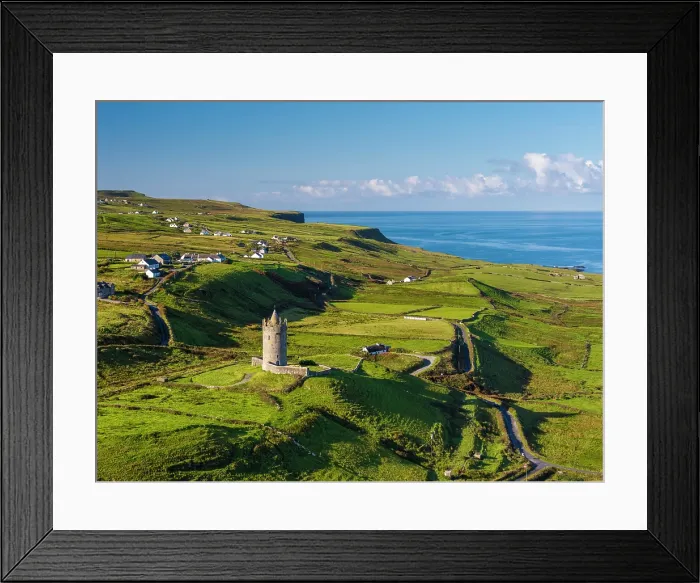 Framed Print : Doonagore Castle, Doonnagore, Doolin, County Clare, Ireland Framed Print : Doonagore Castle, Doonnagore, Doolin, County Clare, Ireland
