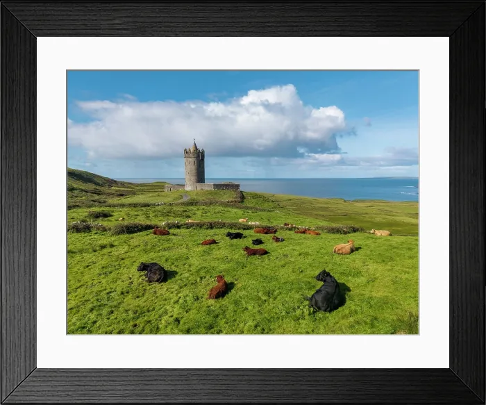 Framed Print : Doonagore Castle, Doonnagore, Doolin, County Clare, Ireland Framed Print : Doonagore Castle, Doonnagore, Doolin, County Clare, Ireland
