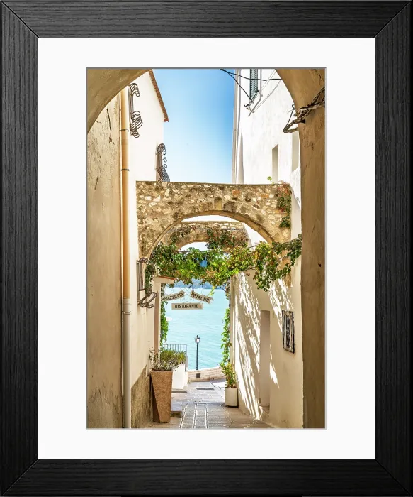 Framed Print : Europe, Italy, Apulia. A narrow street in the small town of Vieste on the Gargano Peninsula Framed Print : Europe, Italy, Apulia. A narrow street in the small town of Vieste on the Gargano Peninsula