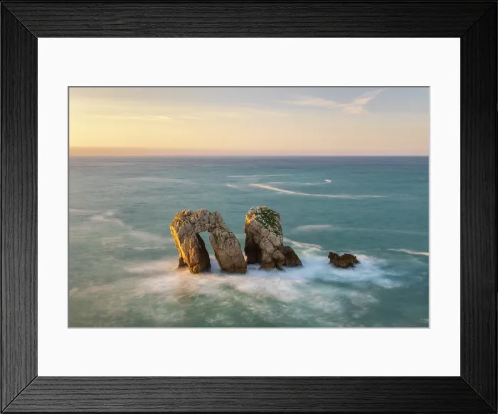 Framed Print : Urro del Manzano sea stacks and natural arch on the Costa Quebrada near Liencres, Cantabria, North Spain. Autumn (September) 2025 Framed Print : Urro del Manzano sea stacks and natural arch on the Costa Quebrada near Liencres, Cantabria, North Spain. Autumn (September) 2025