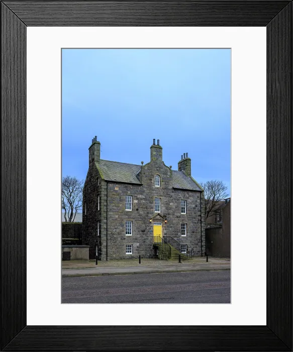 Framed Print : The Warld's End (World's End), the oldest house in Fraserburgh, Aberdeenshire, Scotland Framed Print : The Warld's End (World's End), the oldest house in Fraserburgh, Aberdeenshire, Scotland
