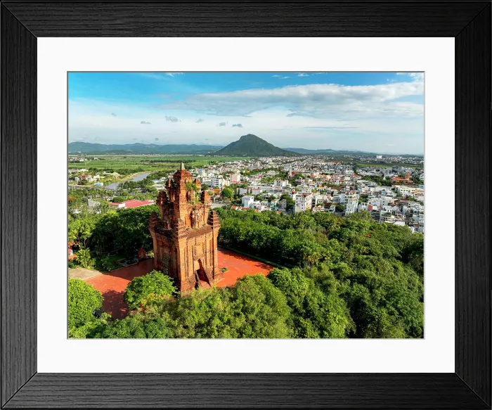 Framed Print : Tempio e citta di Tuy Hoa, Phu Yen province, Vietnam