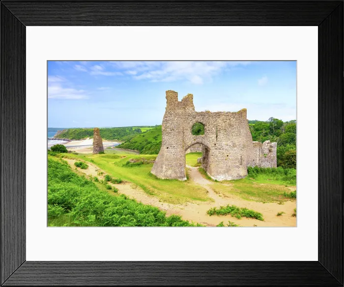Framed Print : Ruins of Pennard Castle, with the Three Cliffs Bay (Bae y Tri Chlogwyn) or Three Cliff Bay in the background, Gower Peninsula, Swansea, Wales Framed Print : Ruins of Pennard Castle, with the Three Cliffs Bay (Bae y Tri Chlogwyn) or Three Cliff Bay in the background, Gower Peninsula, Swansea, Wales