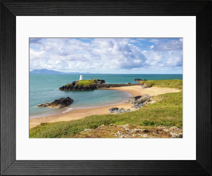 Framed Print : Twr Bach lighthouse on Llanddwyn Island in Anglesey, Wales