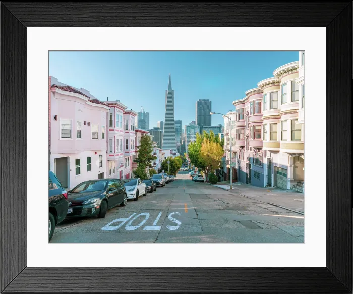 Framed Print : Transamerica Building in North Beach District, San Francisco, California, USA Framed Print : Transamerica Building in North Beach District, San Francisco, California, USA