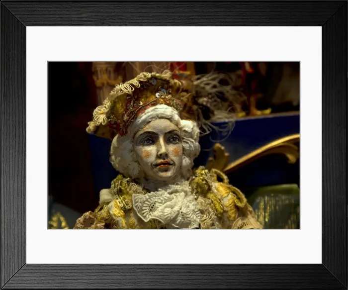 Framed Print : Venice, Veneto, Italy; A mannequin in luxurious costume Framed Print : Venice, Veneto, Italy; A mannequin in luxurious costume