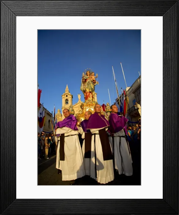 Framed Print : Malta, Zurrieq; Men carrying the statue of the Madonna, the patron saint during the annual parade Framed Print : Malta, Zurrieq; Men carrying the statue of the Madonna, the patron saint during the annual parade