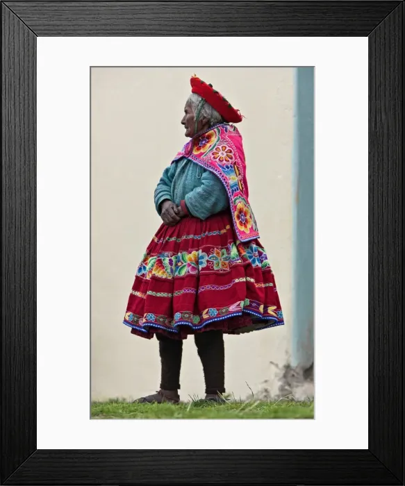 Framed Print : Peru, An old woman at Abra La Raya, the highest point (4318m) on the Andean Explorer express train service (Cusco to Puno) Framed Print : Peru, An old woman at Abra La Raya, the highest point (4318m) on the Andean Explorer express train service (Cusco to Puno)