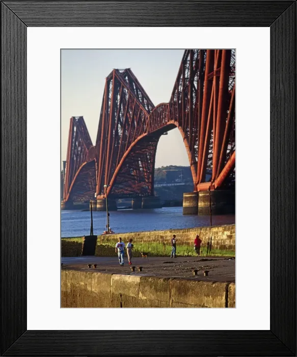 Framed Print : The Forth Rail Bridge, Firth of Forth, Edinburgh, Scotland. The 2. 5 km. (1. 5 mile) Bridge was the worlds first major steel bridge, 1890