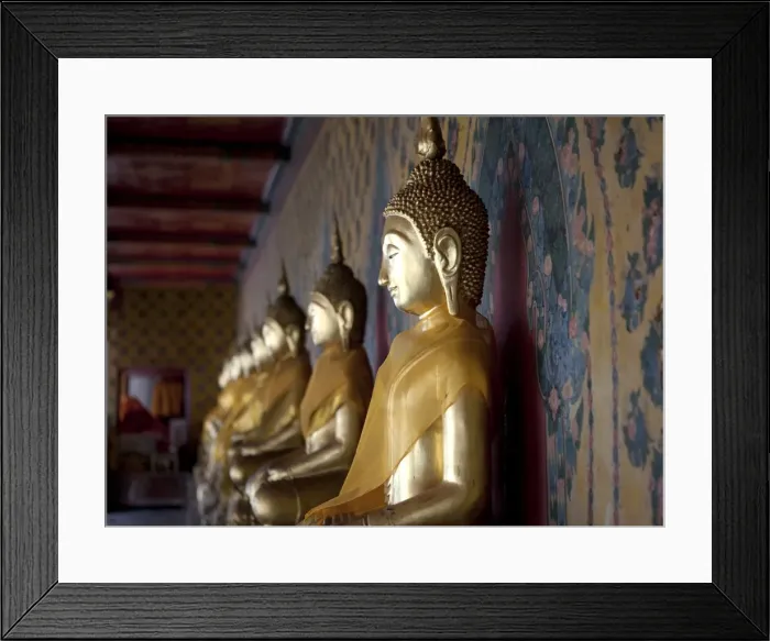 Framed Print : Statues of Buddha in the Wa Arun Temple in Bangkok Thailand Framed Print : Statues of Buddha in the Wa Arun Temple in Bangkok Thailand