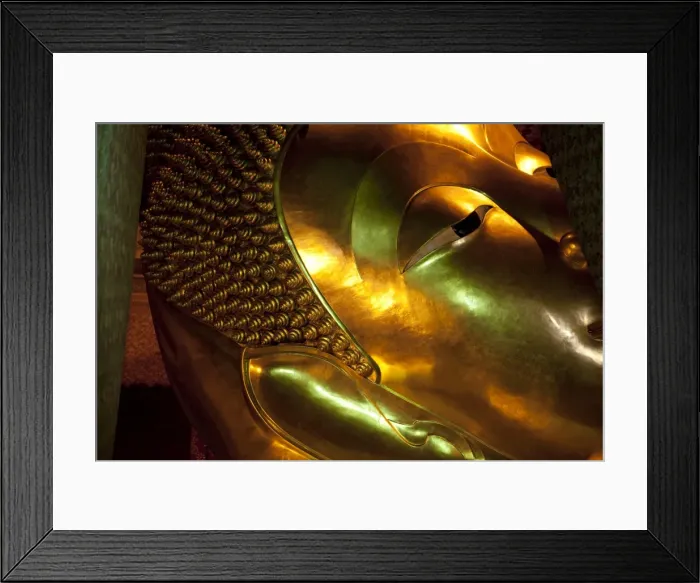 Framed Print : Bangkok, Thailand. The reclining Buddha in Wat Pho. 46 m long and 15 m high gilded