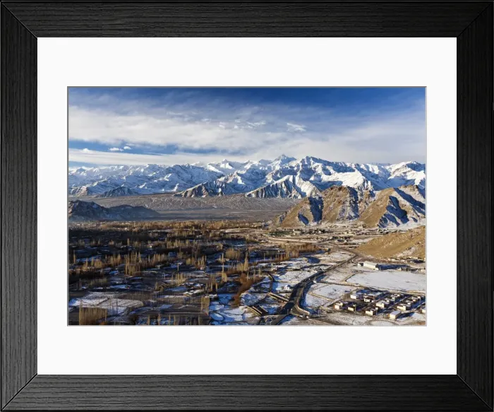 Framed Print : India, Ladakh, Leh. Looking south out over Leh, capital of Ladakh, towards the Zanskar Range Framed Print : India, Ladakh, Leh. Looking south out over Leh, capital of Ladakh, towards the Zanskar Range