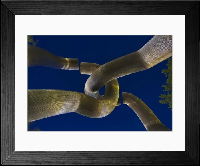 Framed Print : The Berlin Sculpture by night viewed from below, Tiergarten, Berlin, Germany Framed Print : The Berlin Sculpture by night viewed from below, Tiergarten, Berlin, Germany