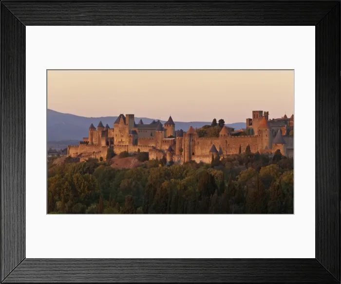 Framed Print : France, Languedoc-Rousillon, Carcassonne. The fortifications of Carcassonne at dusk Framed Print : France, Languedoc-Rousillon, Carcassonne. The fortifications of Carcassonne at dusk