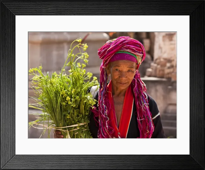 Framed Print : Myanmar, Burma, Kekku. Palaung tribal lady on pilgrimage from her village Framed Print : Myanmar, Burma, Kekku. Palaung tribal lady on pilgrimage from her village