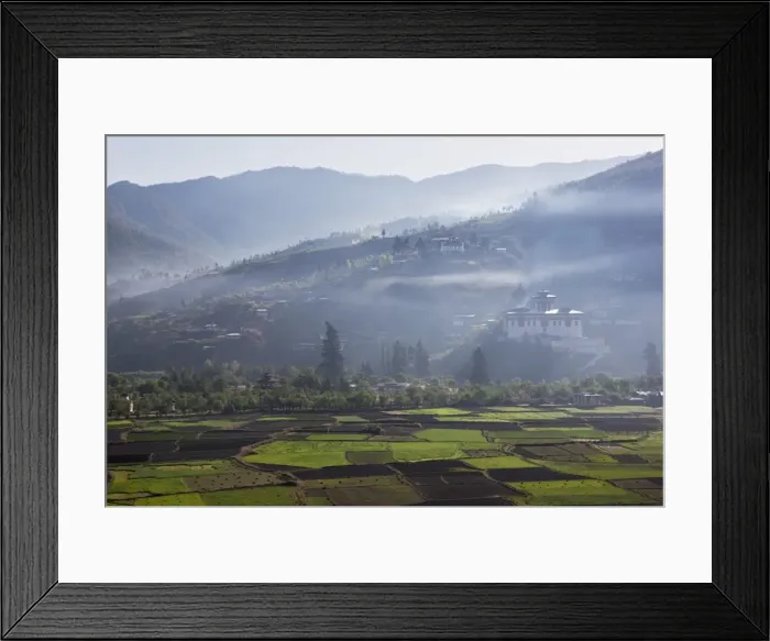 Framed Print : The very impressive 16th century Paro Dzong, the fortress that sits on a heap of Jewels Framed Print : The very impressive 16th century Paro Dzong, the fortress that sits on a heap of Jewels