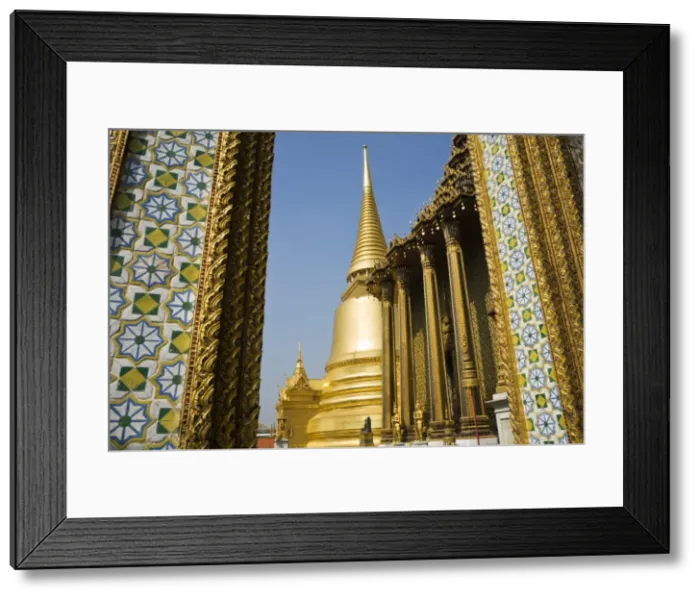 Framed Print : Thailand, Bangkok. Temple architecture at Wat Phra Kaew (Temple of the Emerald Buddha) Framed Print : Thailand, Bangkok. Temple architecture at Wat Phra Kaew (Temple of the Emerald Buddha)