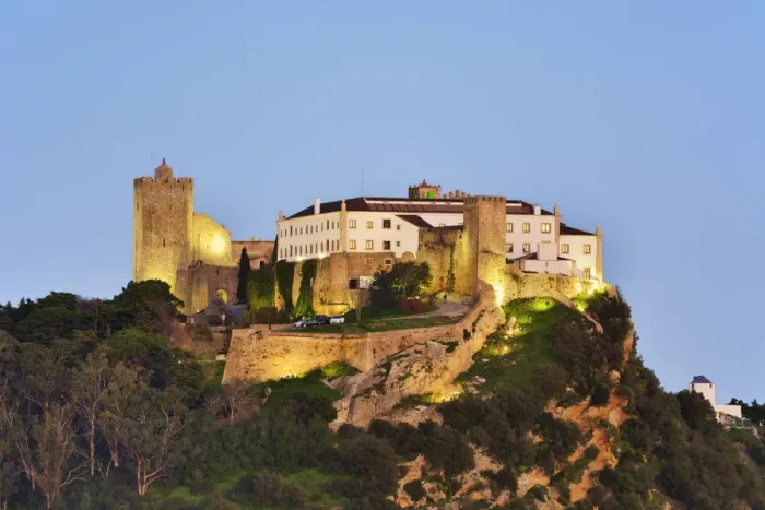 Framed Print : The 12th century castle of Palmela and the Pousada (Hotel) at twilight Framed Print : The 12th century castle of Palmela and the Pousada (Hotel) at twilight