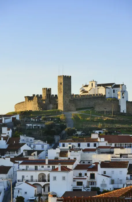Framed Print : The 13th century medieval castle of Arraiolos. Alentejo, Portugal Framed Print : The 13th century medieval castle of Arraiolos. Alentejo, Portugal