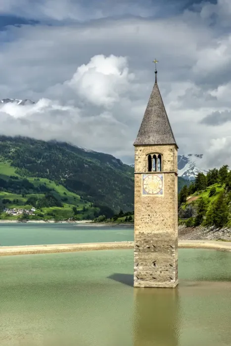 Framed Print : In 1950 the old village of Curon Venosta - Graun im Vinschgau, Trentino Alto Adige Framed Print : In 1950 the old village of Curon Venosta - Graun im Vinschgau, Trentino Alto Adige