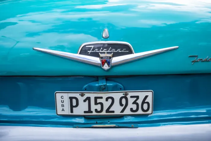 Framed Print : 1950s Ford Fairlane car, Havana, Cuba