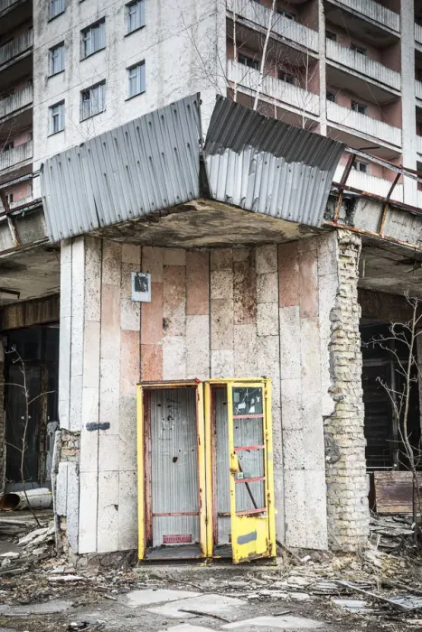 Framed Print : The abandoned city of Pripyat, Chernobyl Exclusion Zone, Ukraine Framed Print : The abandoned city of Pripyat, Chernobyl Exclusion Zone, Ukraine